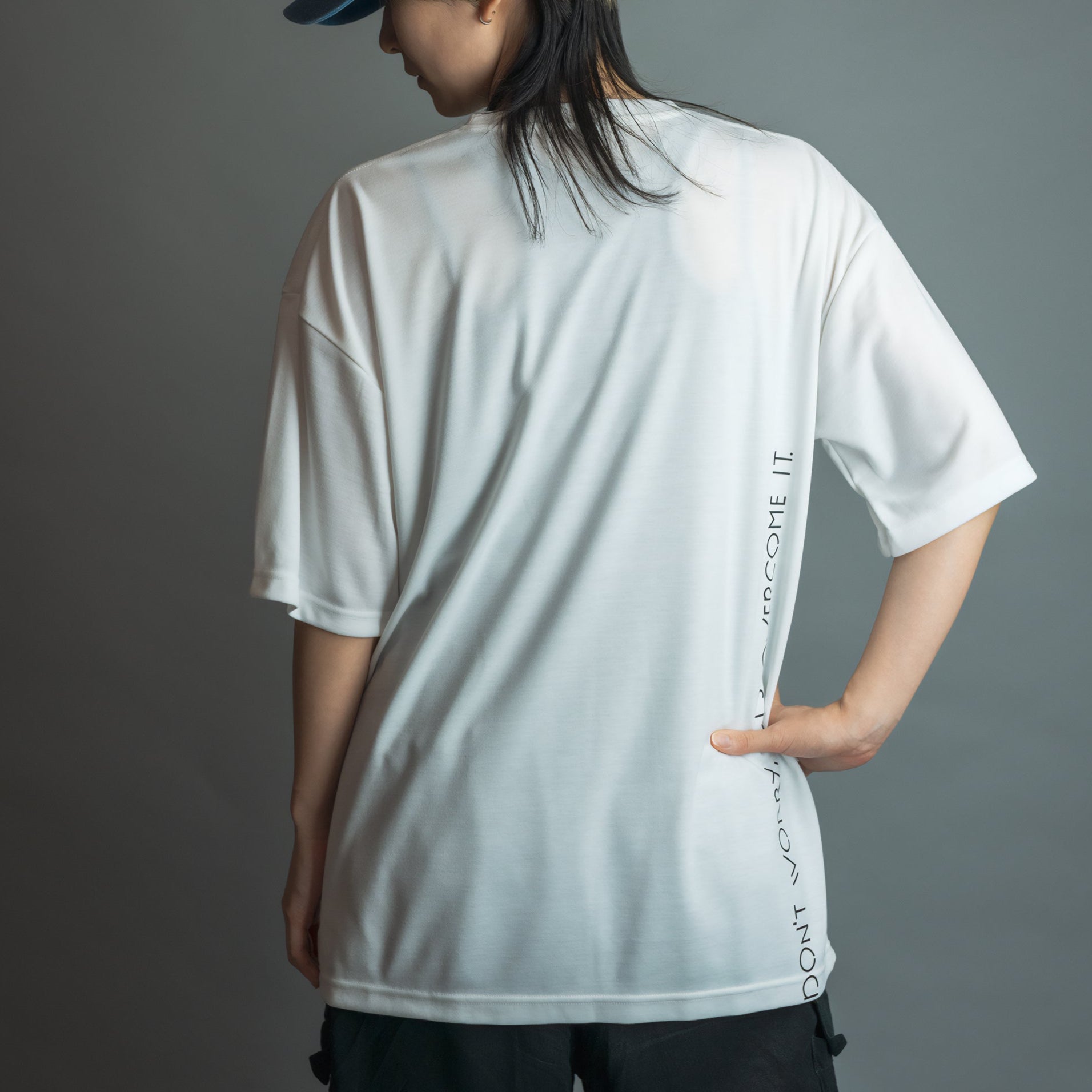 SKELETON プリント半袖Tシャツ