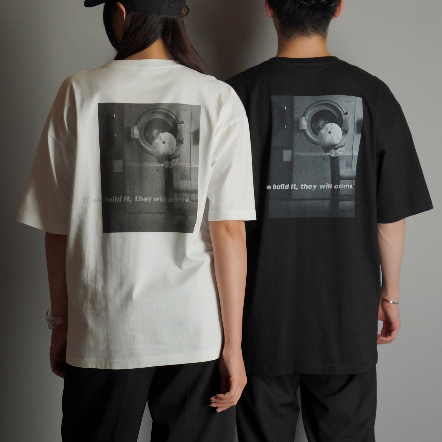 LAUNDRY バックプリント半袖Tシャツ
